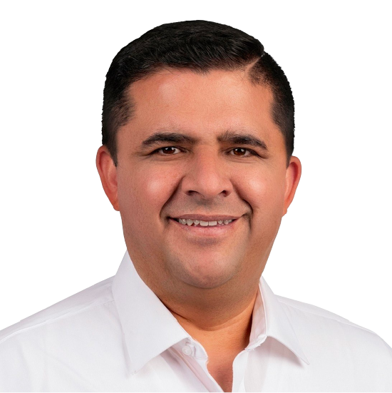 Homero Martínez